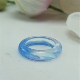 пръстен в синьо